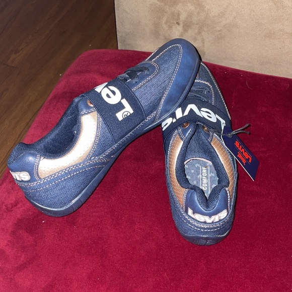 Levi’s Comfort - Picture 4 of 7